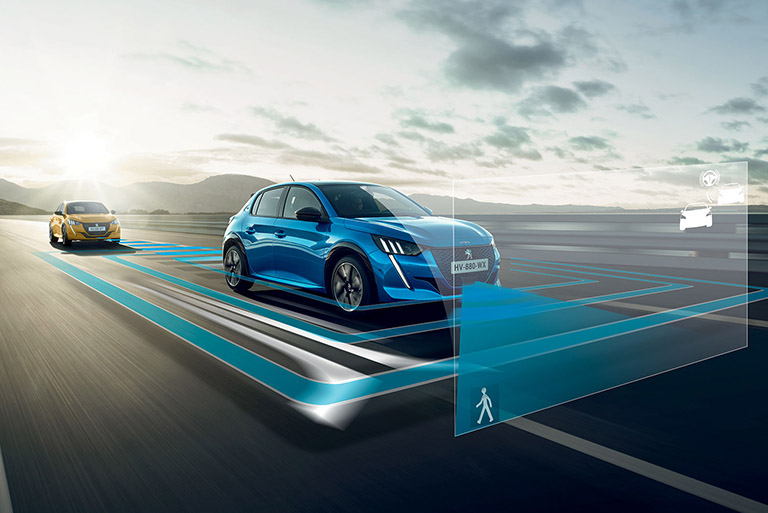 プジョーの先進運転支援システム「ADAS」