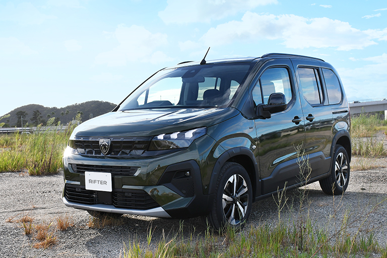 日常が非日常になるアーバンワゴン、RIFTER