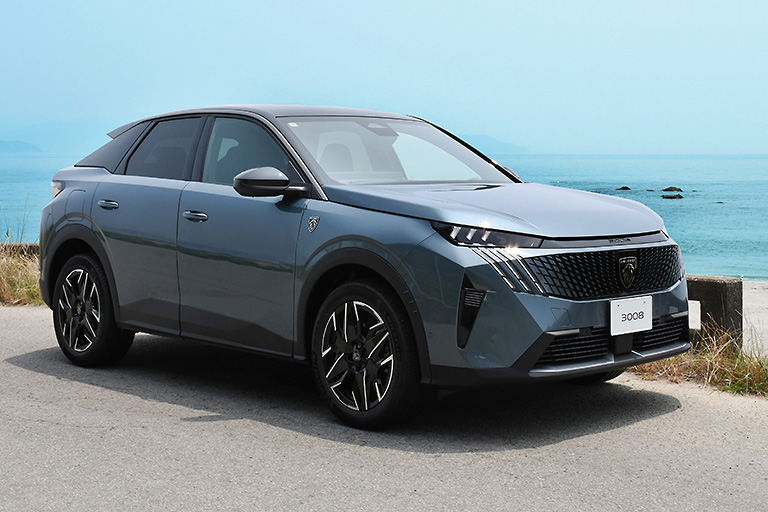NEW 3008の魅力をショールームで！
