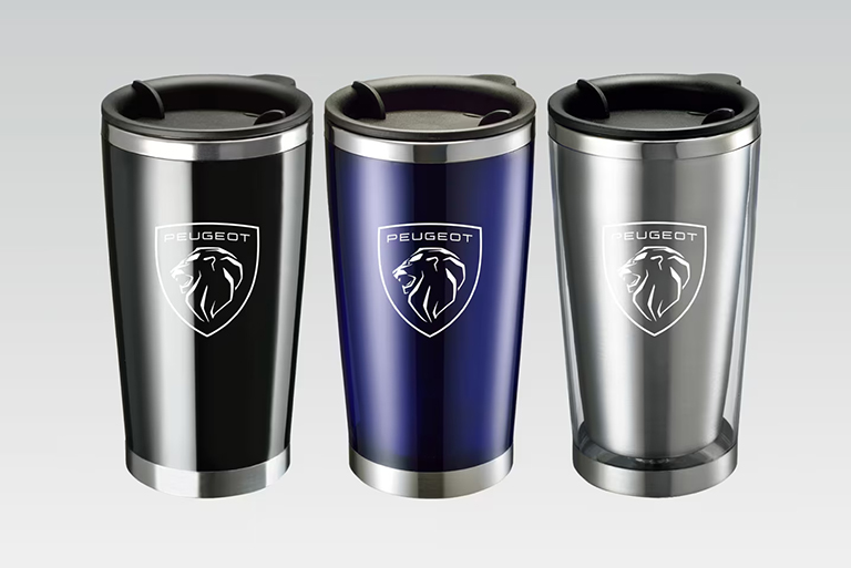 3008 GT HYBRID Black Edition デビュー