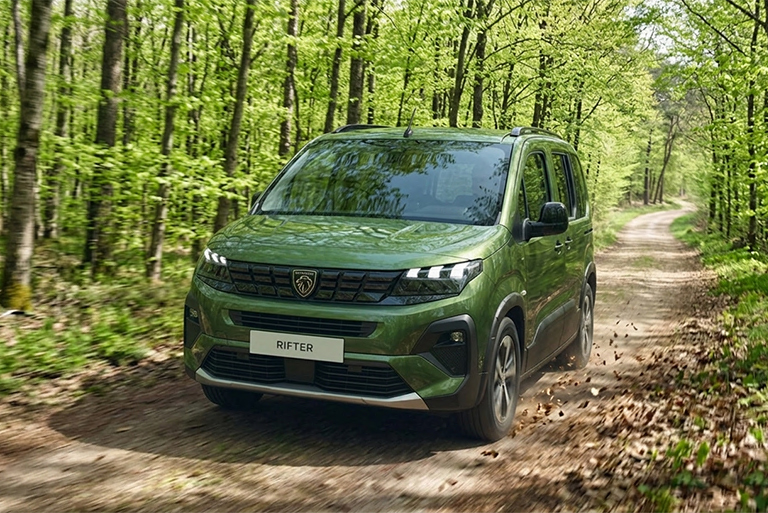 幅広く活躍！RIFTERの魅力