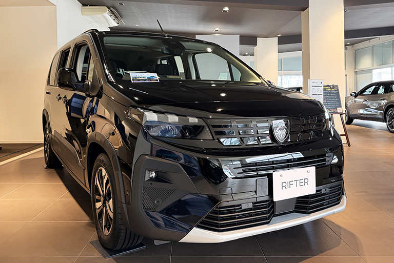 プジョーを手に入れるなら今！　全車種 9月スペシャルオファー実施中！！